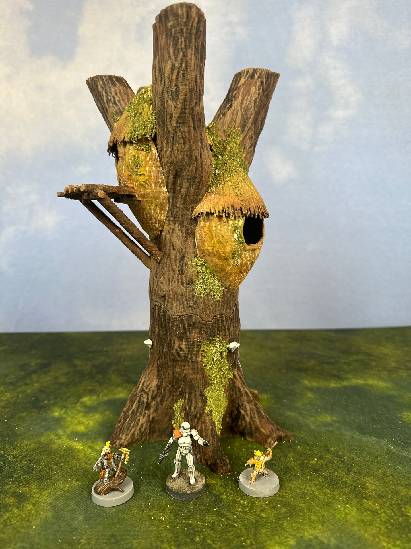 Forest Village Family Pod Tree