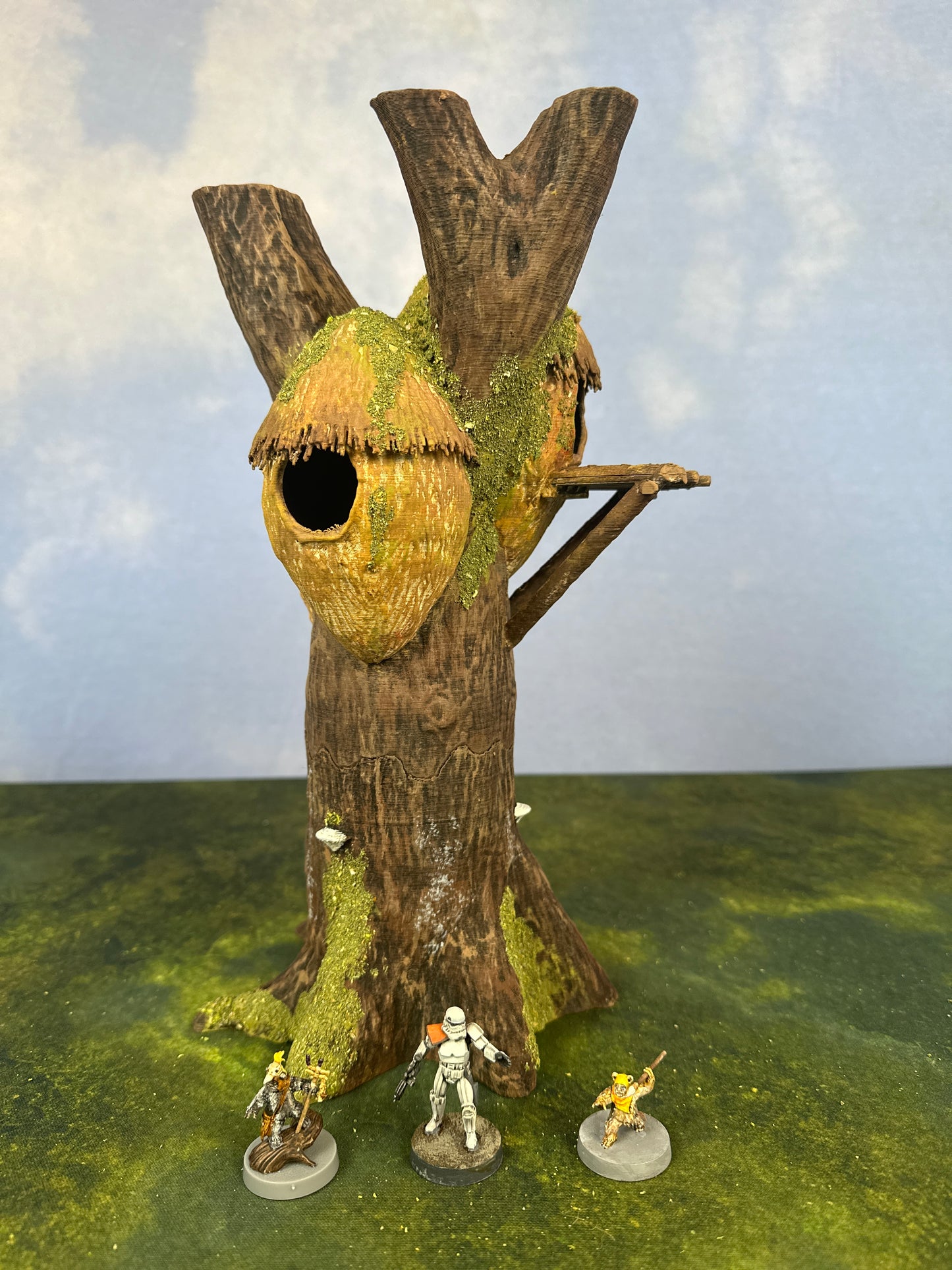 Forest Village Family Pod Tree