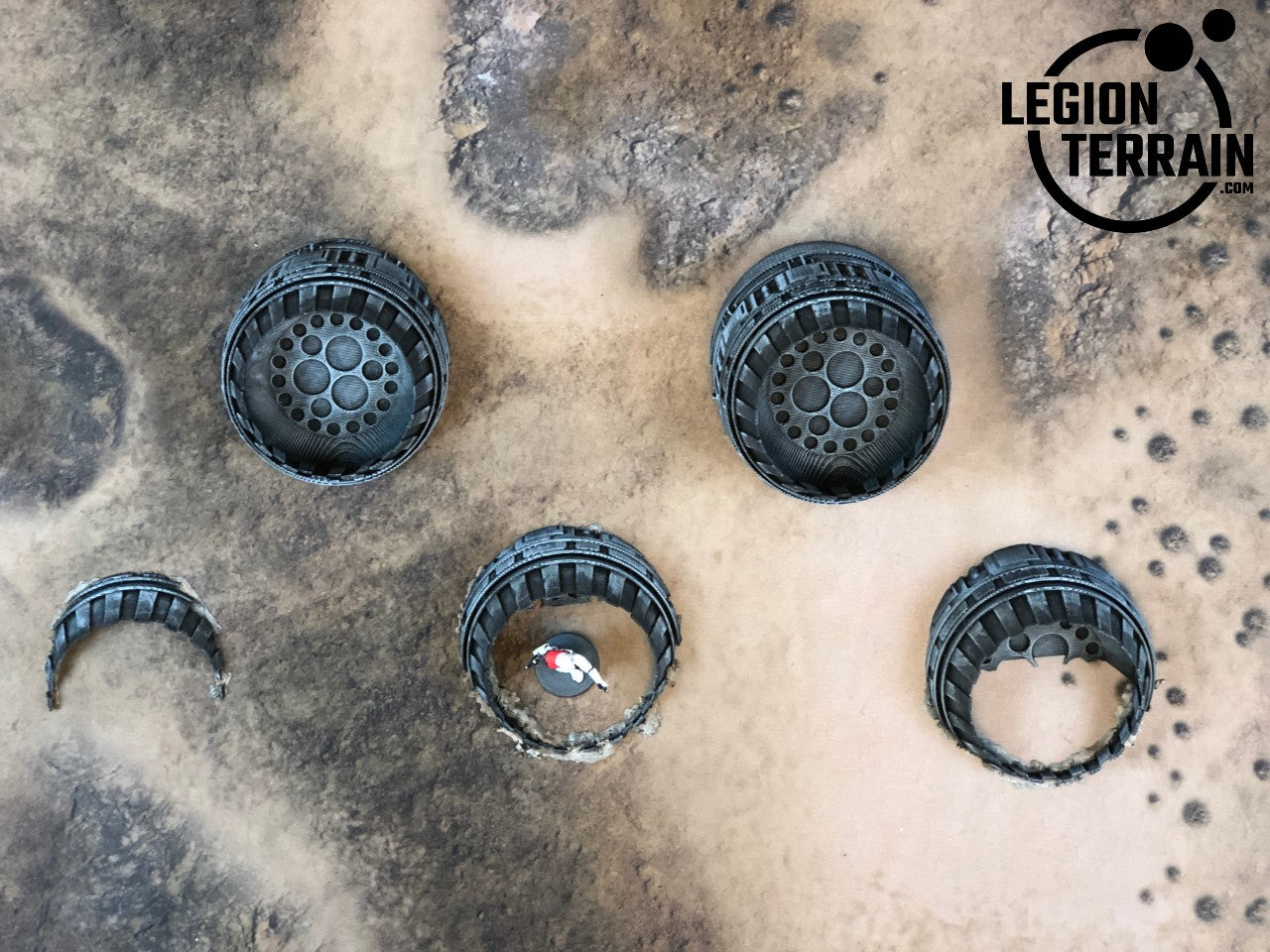Crashed 5 Engine Set - LegionTerrain